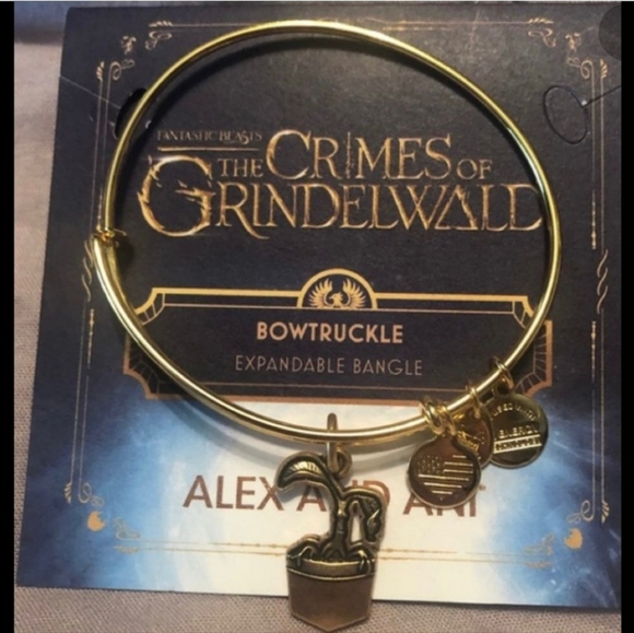 NWT BOWTRUCKLE PICKETT GOLD ALEX AND ANI BANGLE - Picture 5 of 6